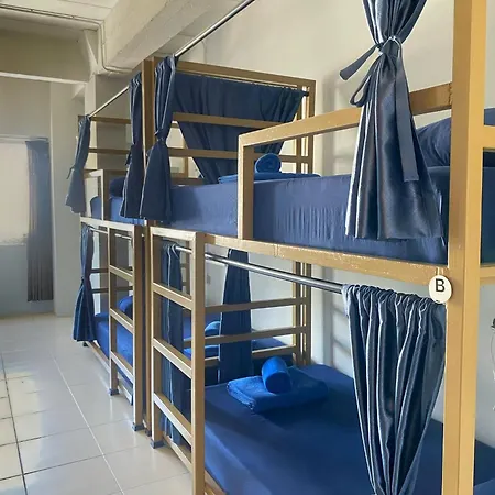 Irest Ao Nang Hostel Exterior photo