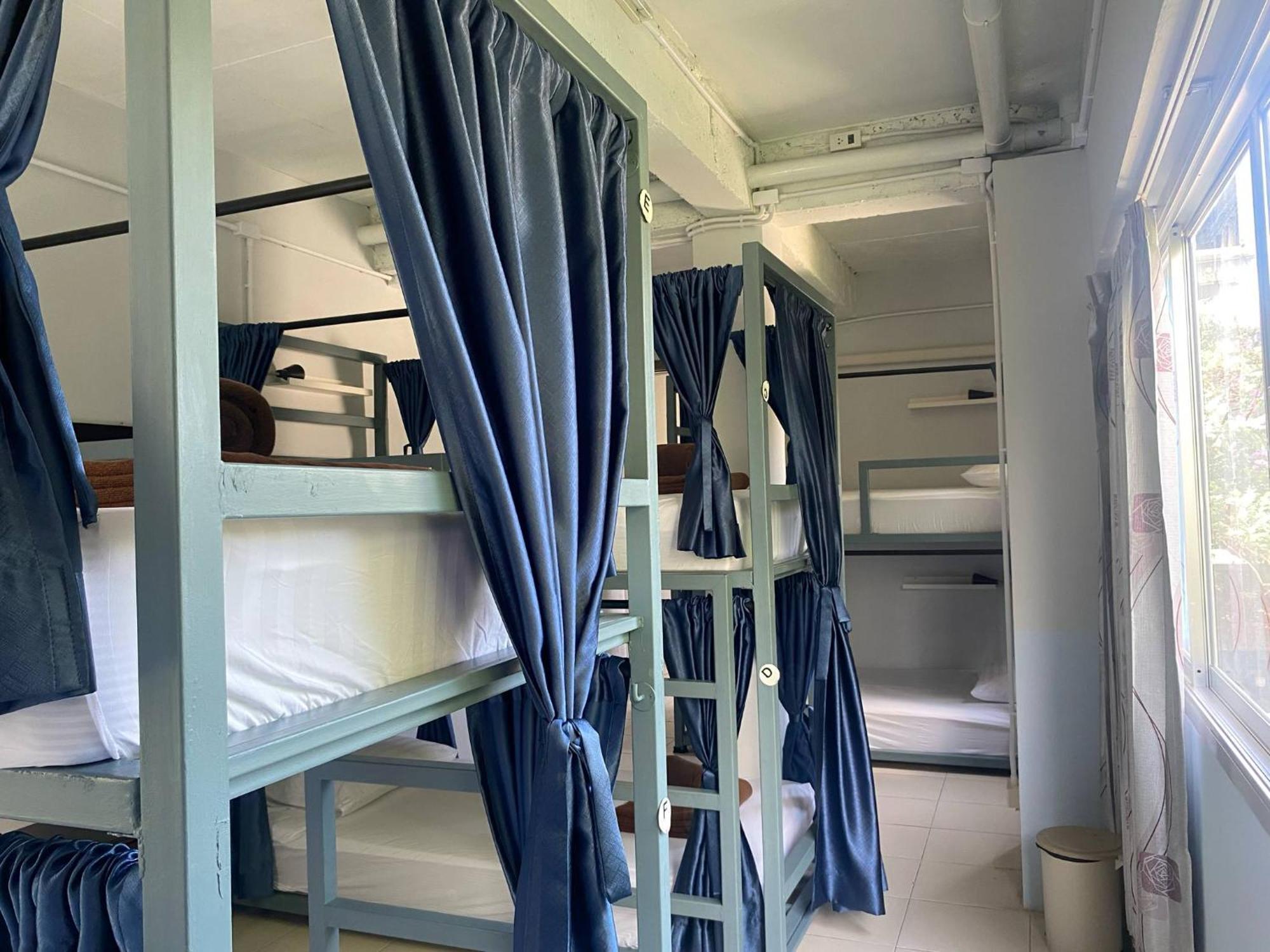 Hostel Irest *
