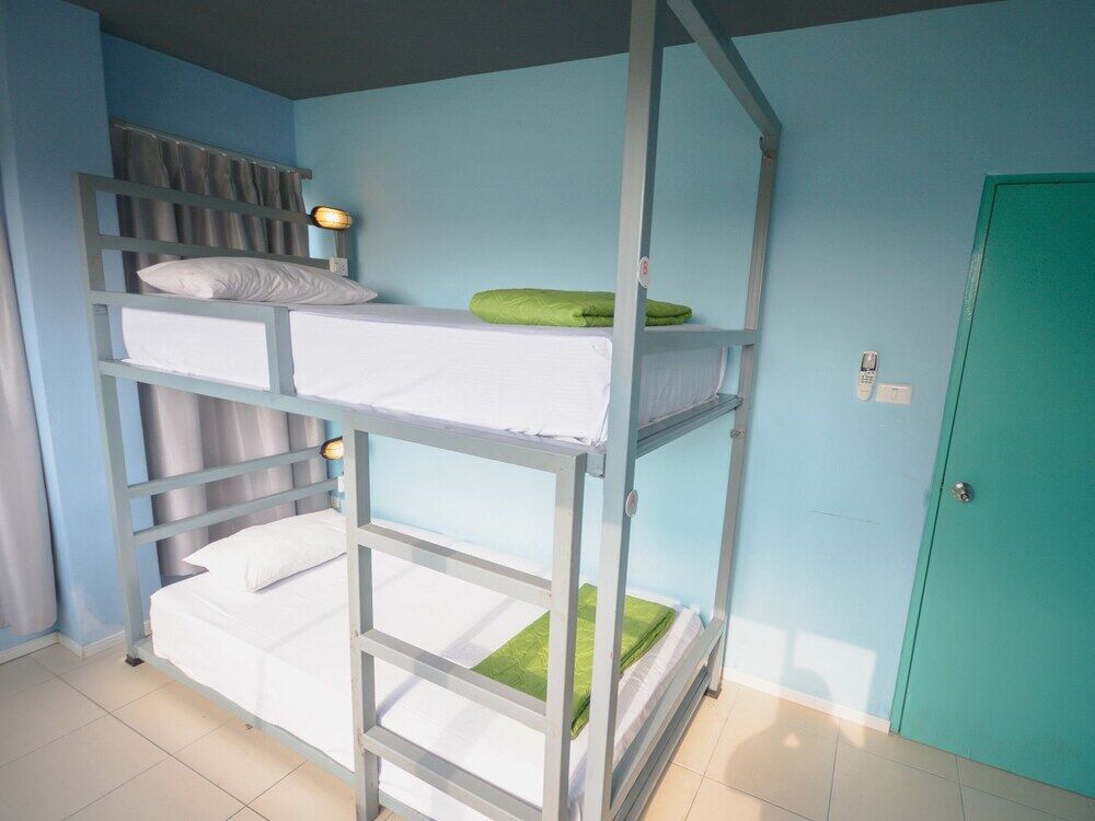 Hostel Irest Ao Nang